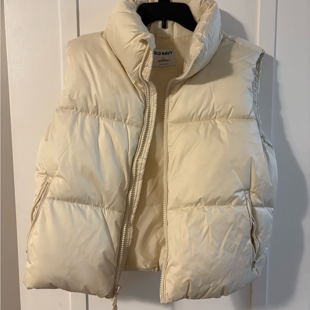 Old Navy Ivory Quilted Vest